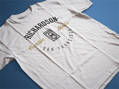 文创T恤短袖吊牌领标品牌样机