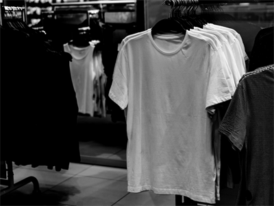 T恤服装卖场样机