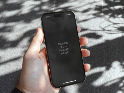 苹果iPhone14Pro手机屏幕UI界面使用场景展示样机智能贴图PSD设计素材