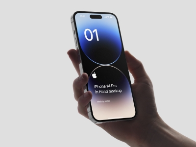手持iphone14pro手机屏幕界面UI展示场景样机智能贴图PSD设计素材