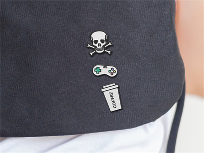 高品质珐琅金属胸针徽章样机素材PS智能贴图