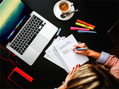 电脑屏幕样机WEB界面样机电脑场景