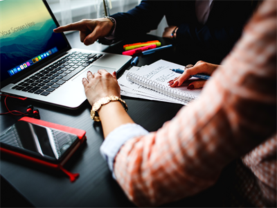 电脑屏幕样机WEB界面样机电脑场景