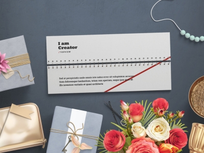 女性场景温馨背景鲜花花朵花瓣素材