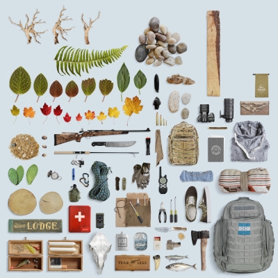 户外装备背景户外用品配图户外元素