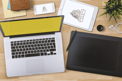 办公场景笔记本电脑平板电脑手机画板