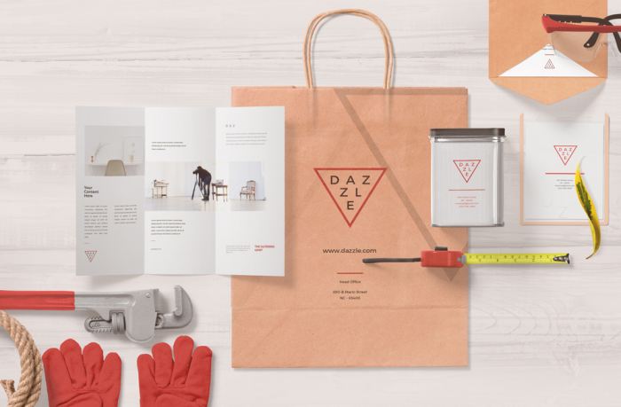 时尚场景样机logo样机纸袋手提袋折页三折页铁盒卷尺信封手套扳手