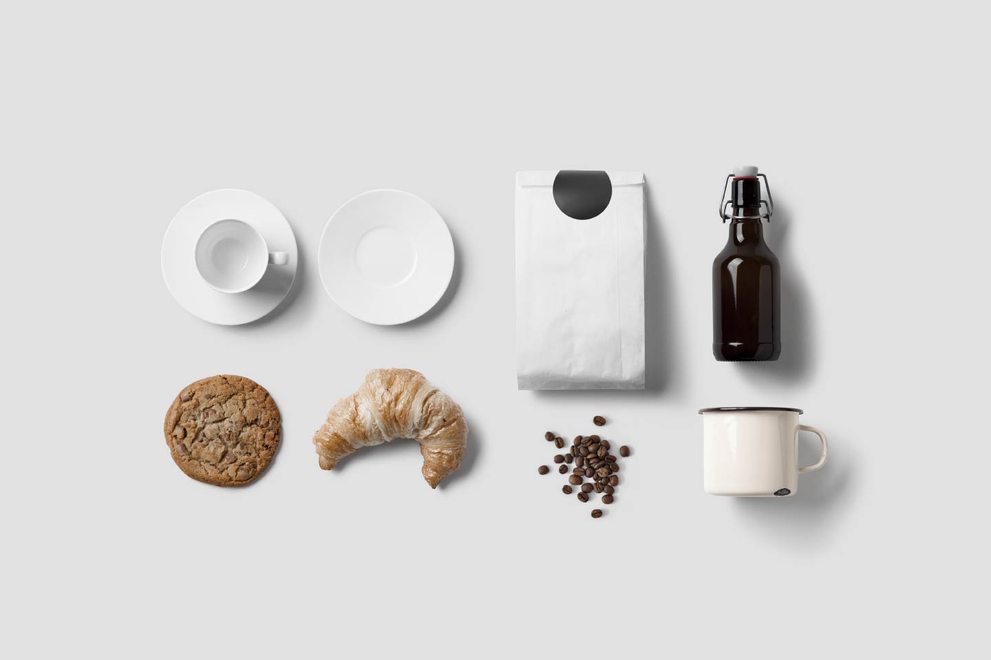 面包红酒盘子纸袋搪瓷杯咖啡豆